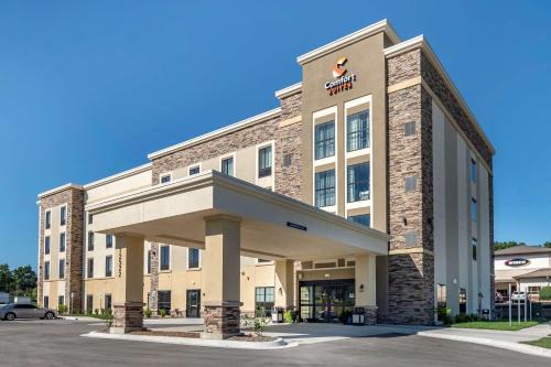 Grandview Hotel | Comfort Suites Grandview - Kansas City