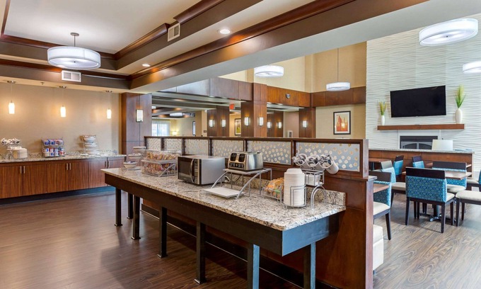 Little Rock Hotel | Comfort Suites Little Rock West