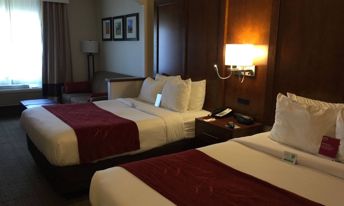 Stevenson Ranch Hotel | Comfort Suites Near Six Flags Magic Mountain