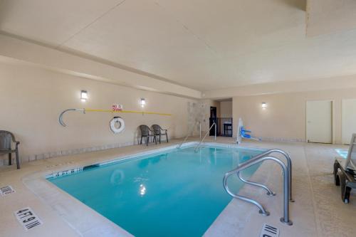 McNeil Hotel | Comfort Suites Pflugerville - Austin North