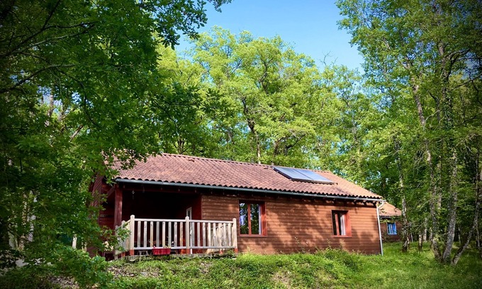 La Chapelle-Aubareil Chalet De Esquí | Chalet-Habitación con desagüe