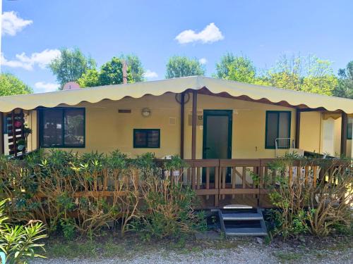 Viareggio Chalet De Esquí | Comfortabele familie chalets met veranda incl airco dichtbij zee!