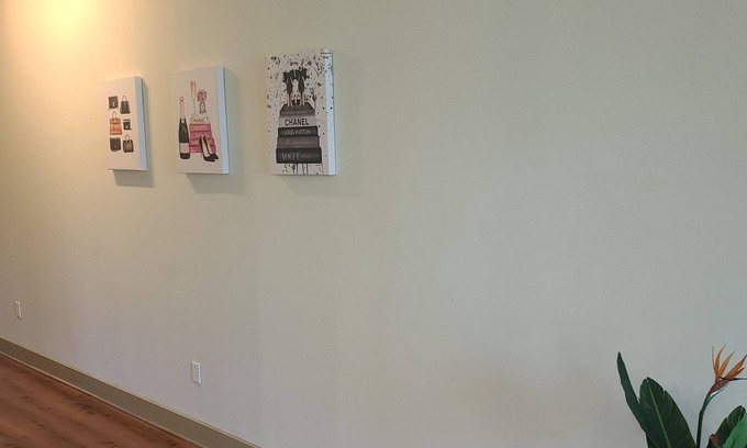 Piedmont Heights Apartamento | Comfortable 1 bedroom loft with balcony & kitchen
