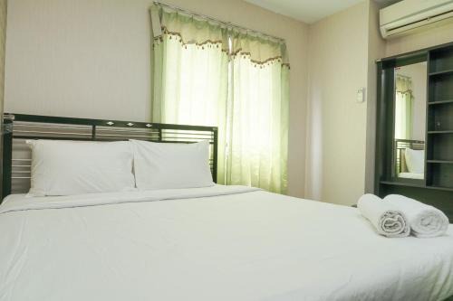 Kebagusan Apartamento | Comfortable 2BR Apartment at Kebagusan City By Travelio