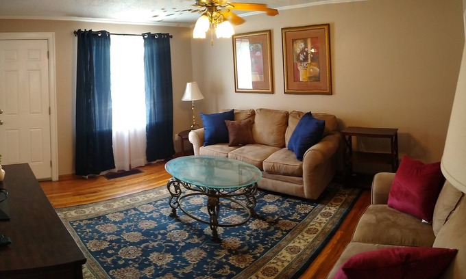 Pine Crest Casa | Comfortable 3 BR, easy access to Johnson City, Milligan and I-26