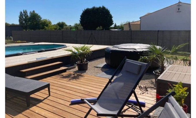 Meursac Apartamento | Comfortable accommodation for 6 people