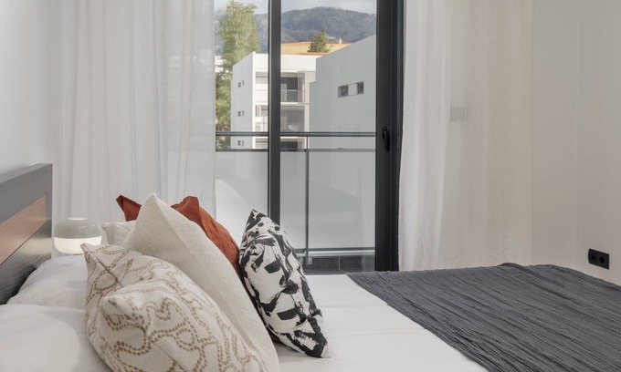 Sao Martinho Apartamento | Comfortable and Near Funchal - Barreiros IV