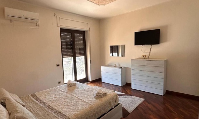 Casamarciano Apartamento | Comfortable apartment with kitchen and terrace for groups of friends and families