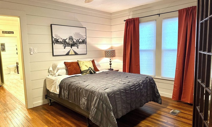 Long View Apartamento | Comfortable apartment, Near Aviation Museum–The Spruce Goose, The Spruce Goose
