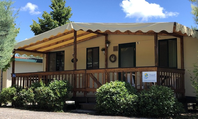 Viareggio Chalet De Esquí | Comfortable campsite chalet/ mobile home | Near beach | Tuscany | Viareggio
