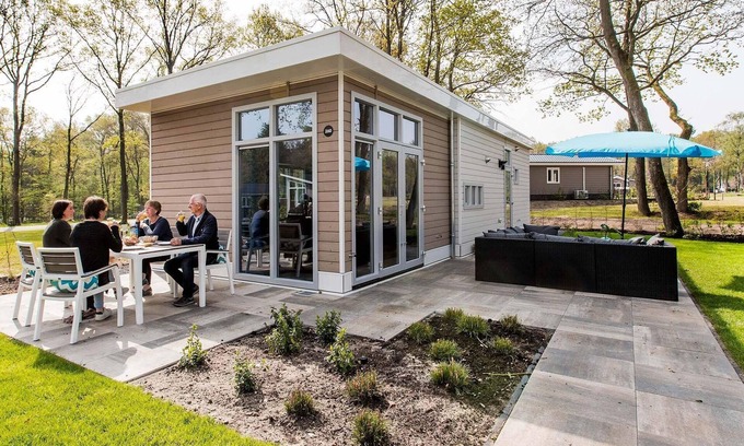 Beekbergen-Zuid Chalet De Esquí | Comfortable chalet near the Veluwe