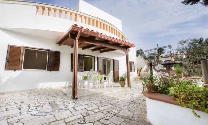 Torre Vado Casa | Cómoda casa de campo con gran jardín a tiro de piedra de las playas de Salento