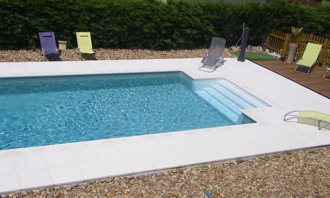 Bournand Cabaña | Cómoda casa de campo - piscina