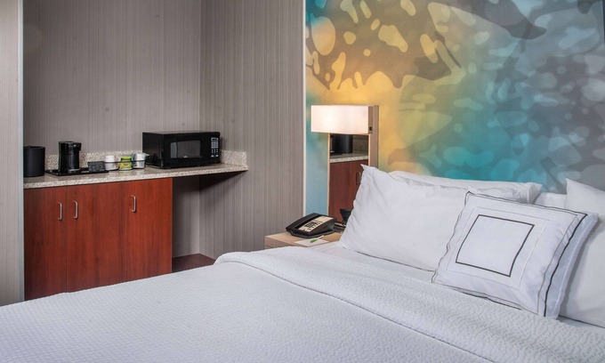 Norcross Casa | Comfortable Countryside Stay! Free Parking, Onsite Pool, Pets Allowed