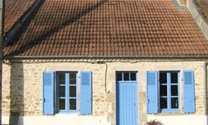 Lussac-Les-Eglises Casa | Comfortable Cottage Set in Beautiful Countryside Beside Town