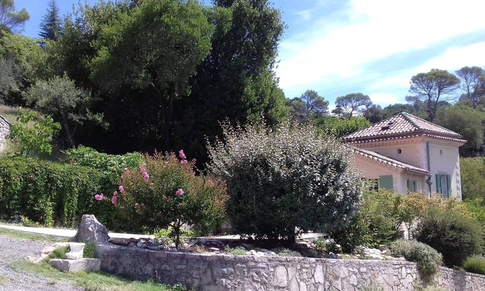 Anduze Cabaña | Cómoda casa de campo con 3 dormitorios y piscina en Anduze