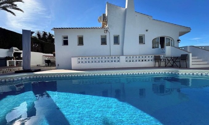 El Tosalet Villa | Chalet maraviosa con piscina privada y zona de barbacoa