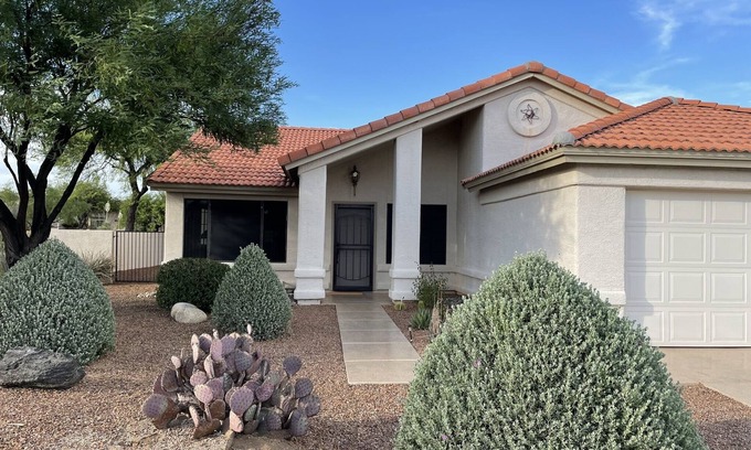 Saddlebrooke Casa | Comfortable Home in Middle of Saddlebrooke