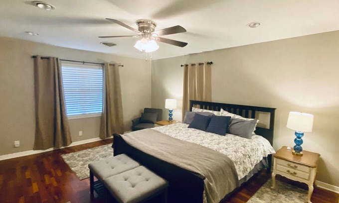 Conroe Casa | Comfortable home in the heart of Conroe, Texas and minutes away from Lake Conroe