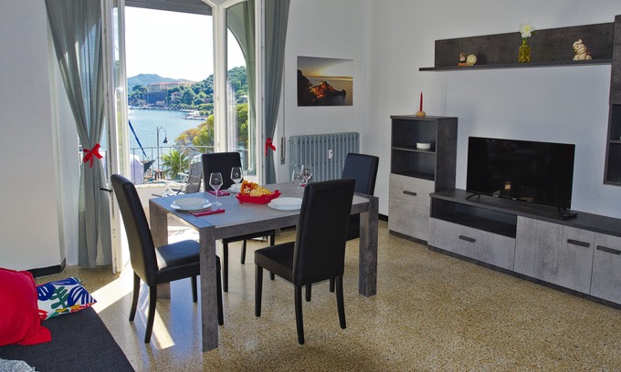 Le Grazie Apartamento | Cómodo apartamento grande en el centro de la bahía de Le Grazie Portovenere