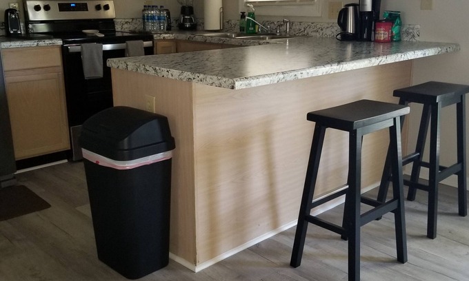 East Fayetteville Casa | Comfortable, Modern, Cozy