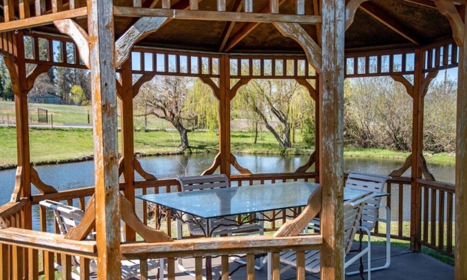 Ashland Casa | Comfortable, Private Guest Lodging