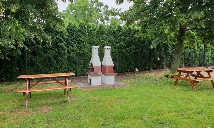 Powidz Apartamento | Comfortable rooms near the lake.