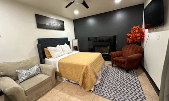 Sacramento Apartamento | Comfortable studio #2 with WiFi and AC in charming Sacramento