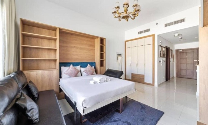 Al Barsha Apartamento | Comfortable Studio in Arjan