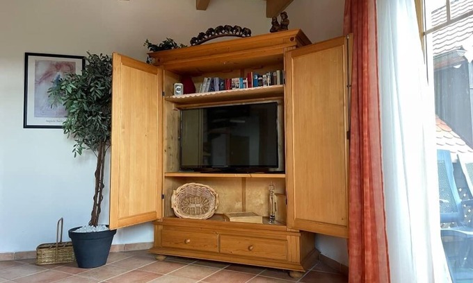 Neualbenreuth Apartamento | Comfortable vacation apartment for up to 4 people (85 sqm)