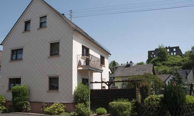 Ulmen Apartamento | Apartamento de 4 estrellas en el corazón de Ulmen en el Eifel