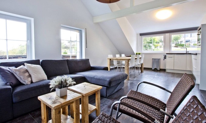 Neuastenberg Apartamento | Comfortably furnished child-friendly apartment and close to the Neuastenberg ski slope