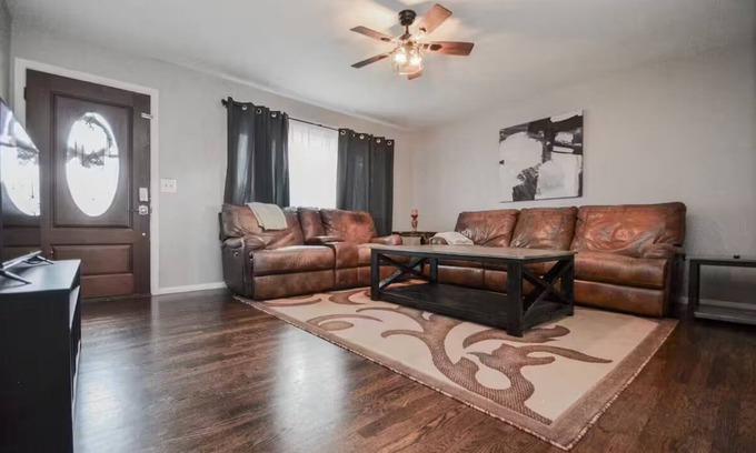 Erlanger Casa | Comforts of Home
