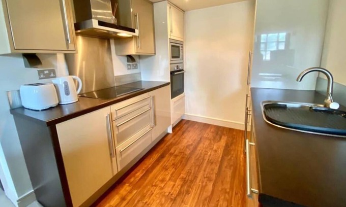Grange Moor Apartamento | Comfy 1-Bed Apartment in Huddersfield