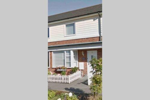Wareham Casa | Comfy 2 bed house located at Wareham train station