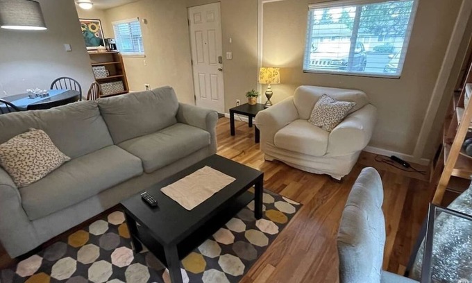 Lakewood Apartamento | Comfy 2 Bedroom Apartment #1
