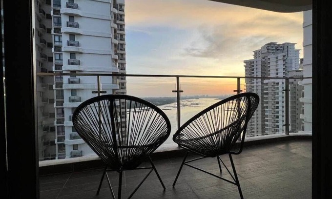 Johor Bahru Apartamento | Comfy 3BR Apt in Danga Bay, Free Parking, Sea View