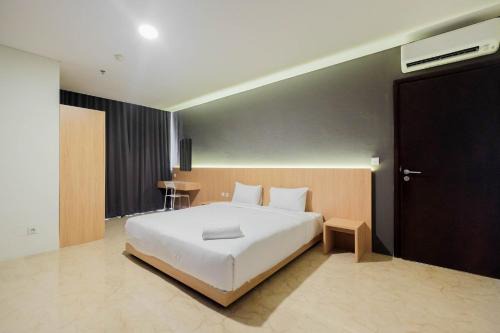 Pancoran Apartamento | Comfy 3BR at L'Avenue Apartment Pancoran By Travelio