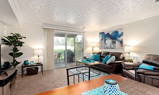Eagle Casa | Comfy and Charming Eagle Townhome