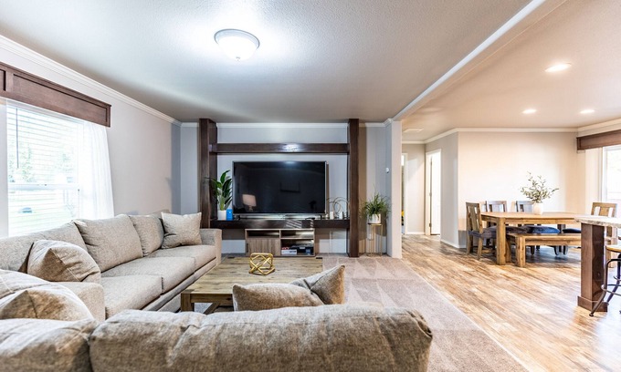 Jordan Road-Canyon Creek Casa | Comfy/Bright/Executive 🏡 Ideal for mid term stays
