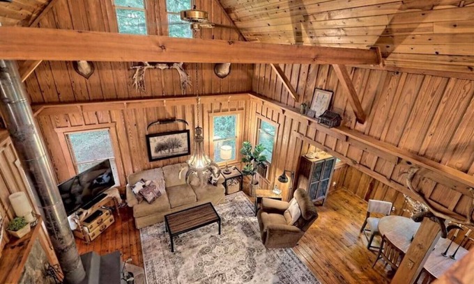 Lakemont Casa | Comfy Cabin near Lake Rabun