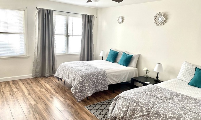 Hackensack Condominio | Comfy, Clean & Spacious w/2 TVs, parking, laundry
