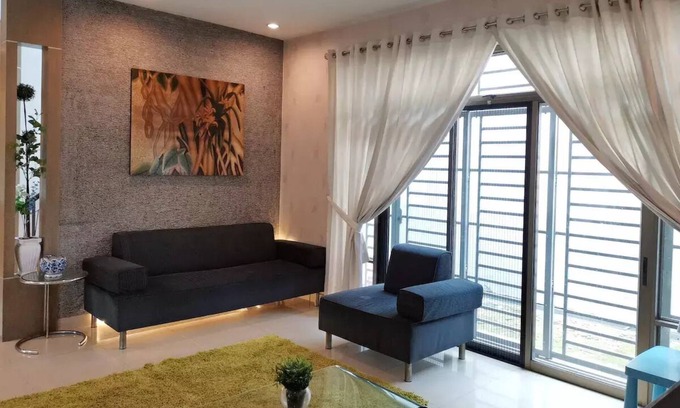 Taman Mount Austin Casa | Comfy Corner House Mount Austin