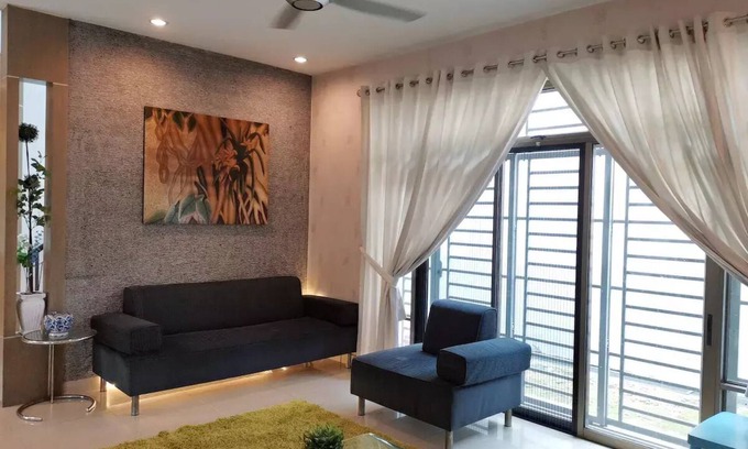 Taman Mount Austin Casa | Comfy Corner House Mount Austin