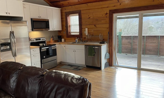 Rocky Top Cabaña | Comfy Cottage Next to State Park/Lake/ATV Trails