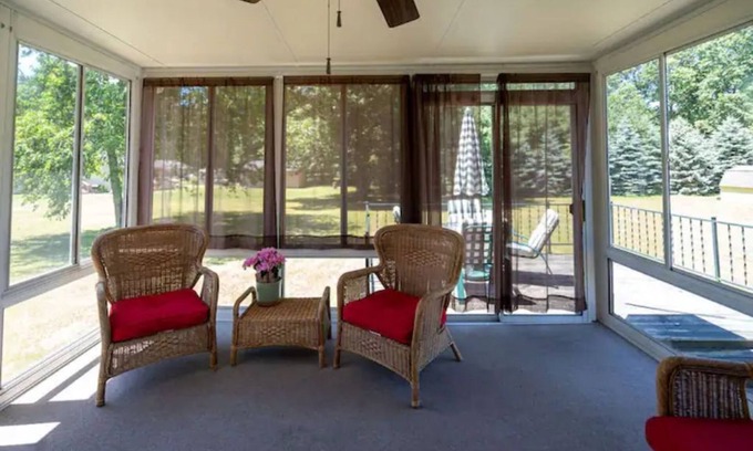 Benton Harbor Casa | Comfy, Cozy 3-Bedroom Home with Sunroom and Patio
