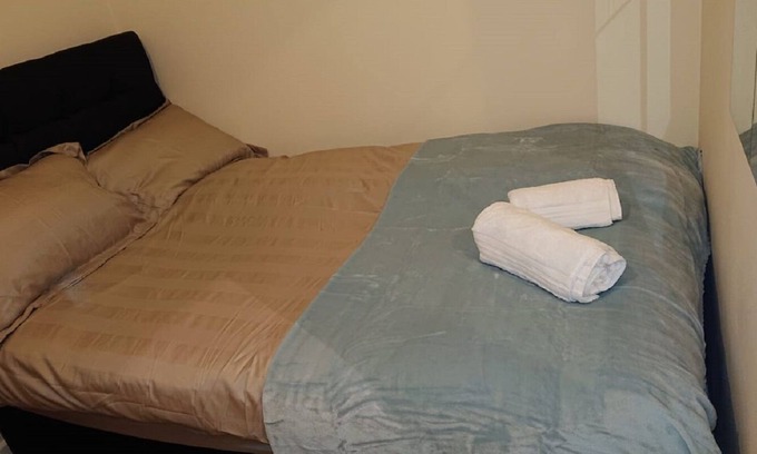 Coventry Cama Y Desayuno | Cómoda cama doble GF cerca del Hospital / Uni / Centro de la ciudad