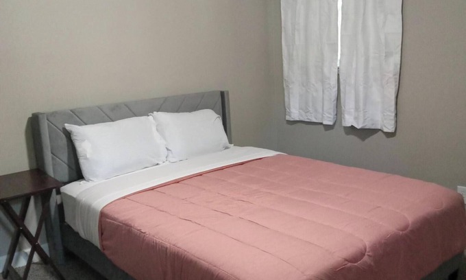Woodfield Casa | Comfy Home in a Great Location!