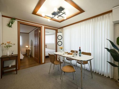 Seongnae-dong Apartamento | Comfy Seoul-Near KSPO DOME, Lotte World, Olympic Park, Coex, 3Rooms4beds, 6people