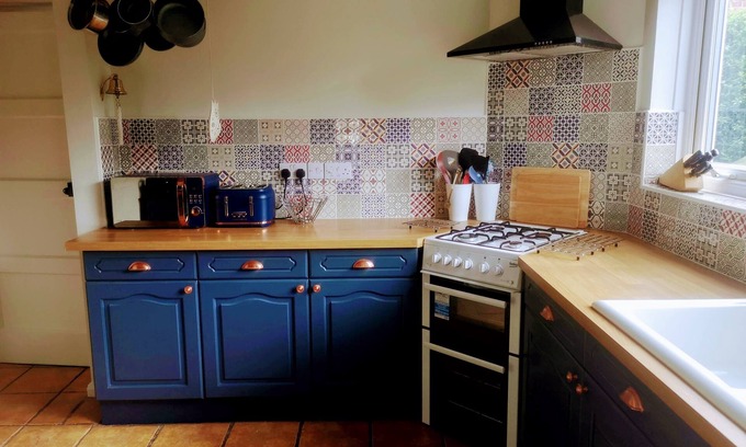 Embleton Casa | Comfy, spacious house, great base for couples and families, dogs welcome.